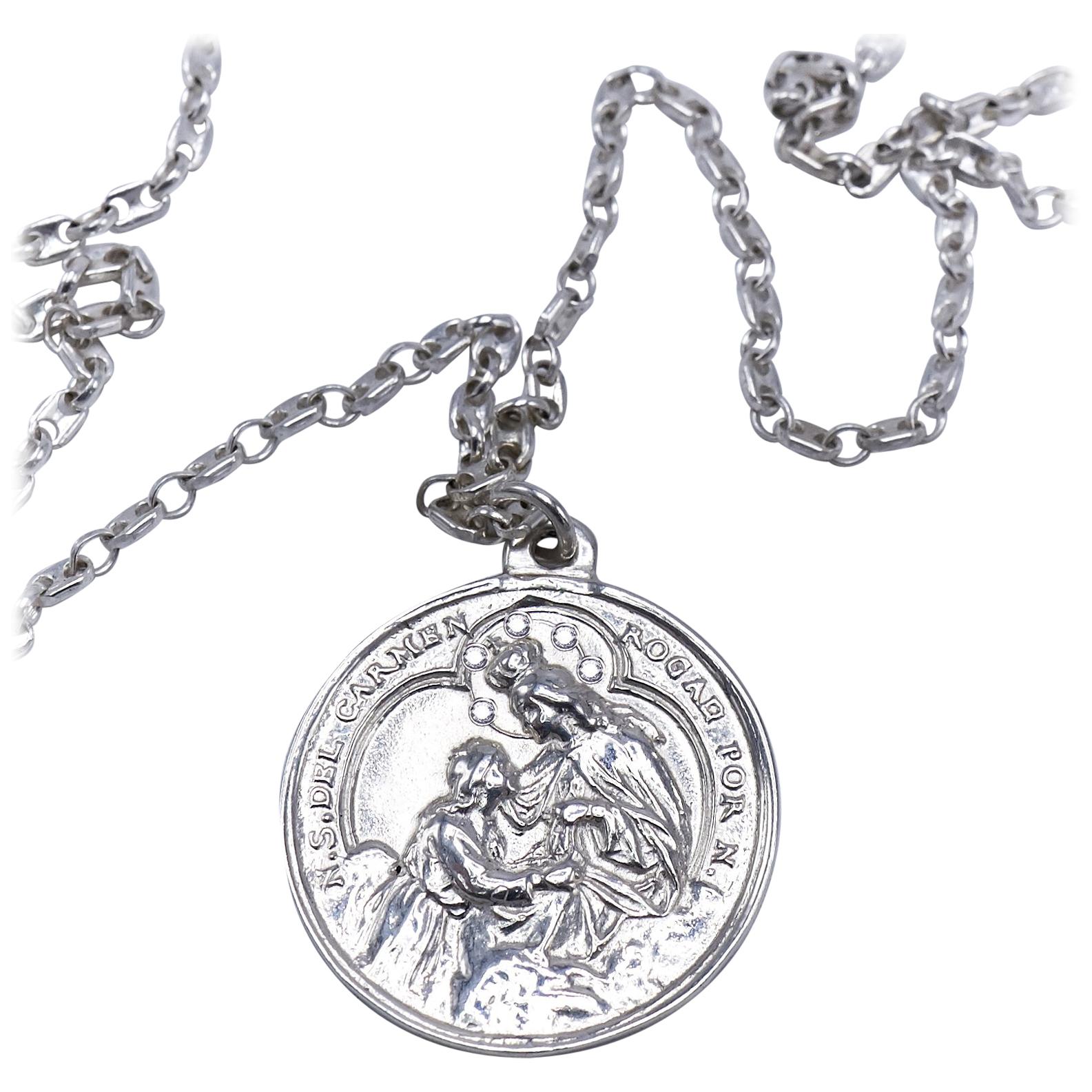Chaîne collier médaille Miraculous Virgin Mary en argent et diamants blancs J Dauphin