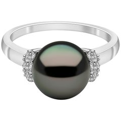 Yoko London Tahitian Ring and Diamond Ring Set in 18 Karat White Gold