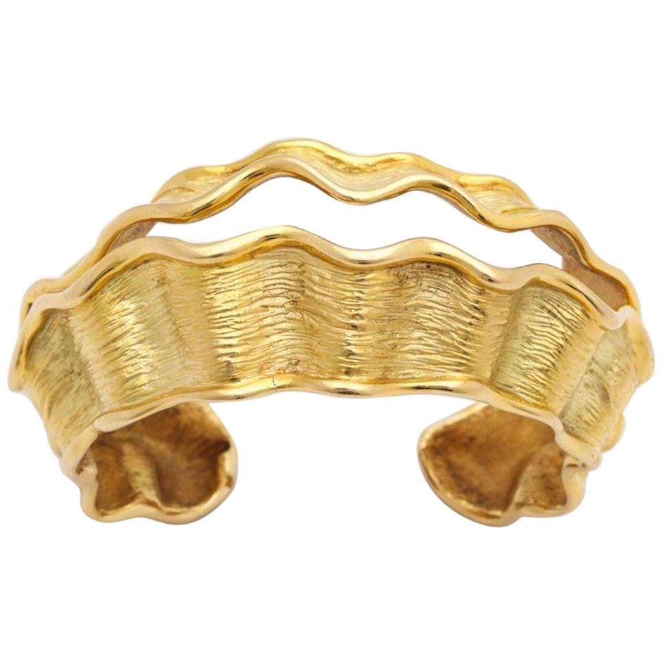 Chanel  Vintage Modernist Design 18K Gold Cuff 