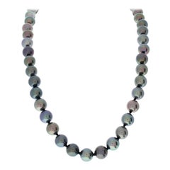 Tahitian Black Pearl and Diamond 14 Karat White Gold Necklace