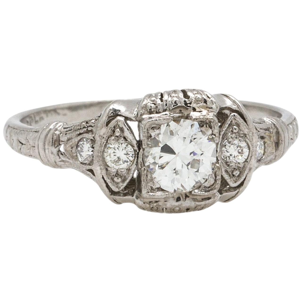Vintage Art Deco Platinum Engagement Ring 0.36 Carat OEC G-SI1, circa 1930s For Sale