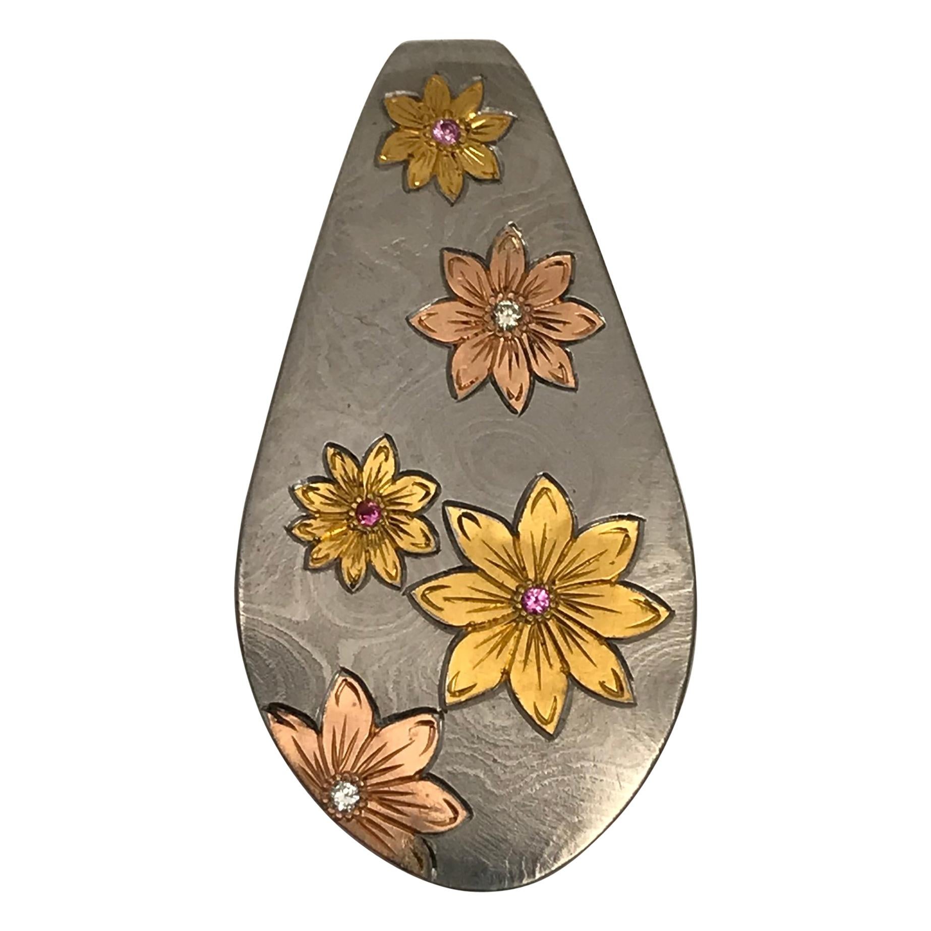 Damascus Steel Pendant with Rose Gold and 24 Karat Gold Flowers For Sale