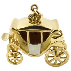 14 Karat Yellow Gold Coach/Carriage Charm