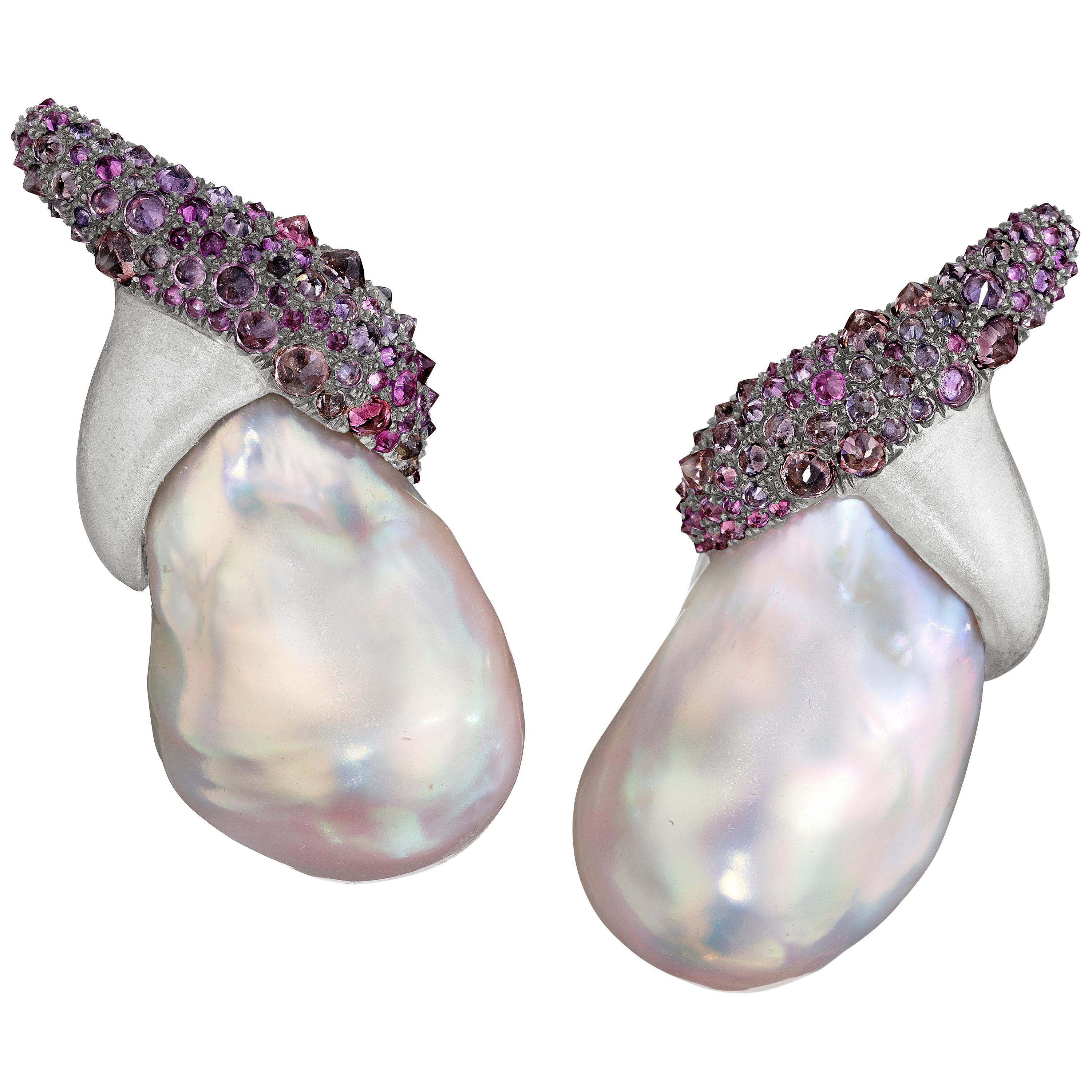 Naomi Sarna Turban Pearl Earrings For Sale