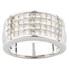 2.00 Carat Invisible Set Princess Cut Diamond 14 Karat White Gold Band Ring 2.00 Carat Invisible Set Princess Cut Diamond 14 Karat White Gold Band Ring