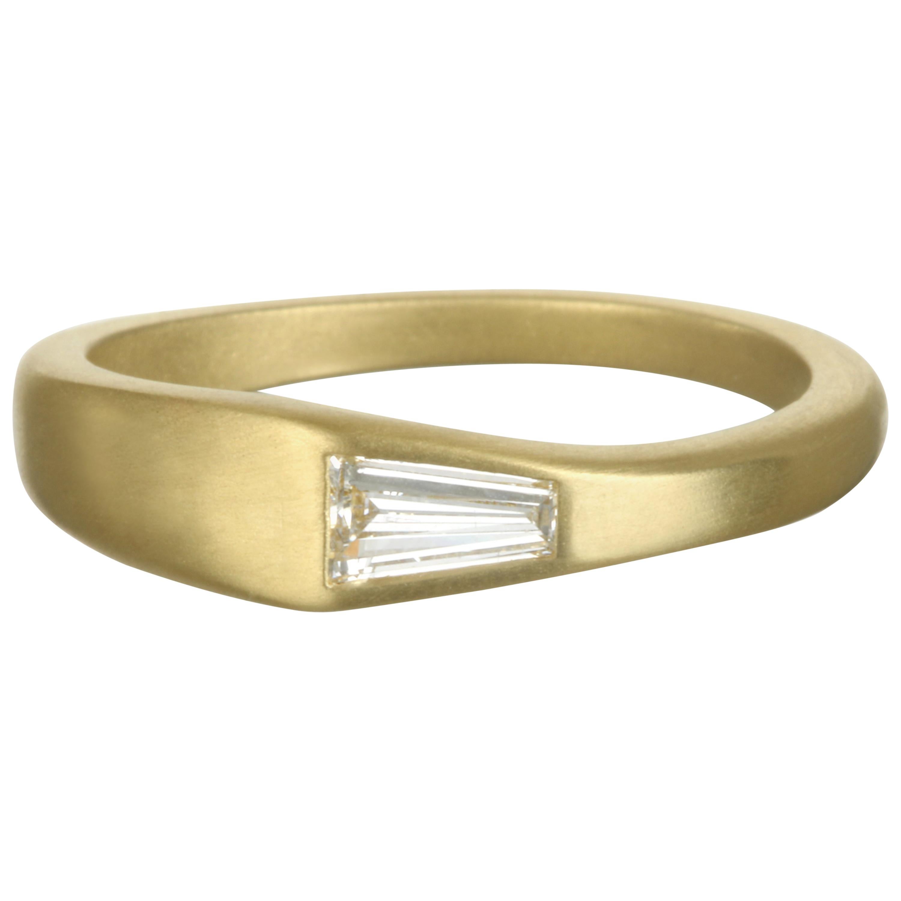Faye Kim 18 Karat Tapered Diamond Baguette Ring