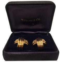 Tiffany & Co. Boucles d'oreilles croix en or jaune 18 carats