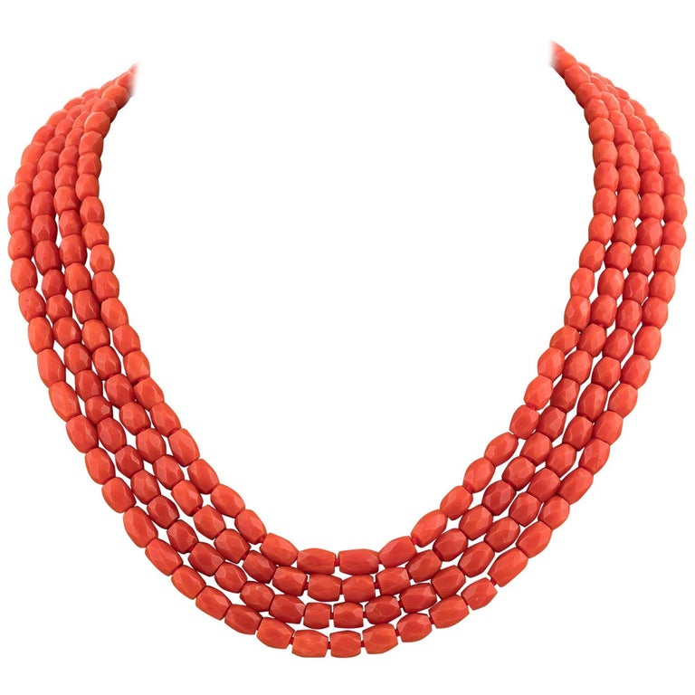 Four singlestrand coral bead necklaces For Sale at 1stdibs