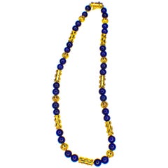 GEMOLITHOS Granulation Technique 22 Karat Gold and Lapis Lazuli Necklace, 1970s
