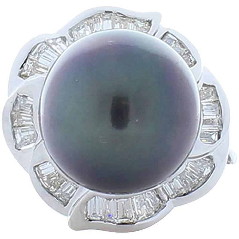 Tahitian Black Pearl and Baguette Diamond 18 Karat White Gold Cocktail Ring