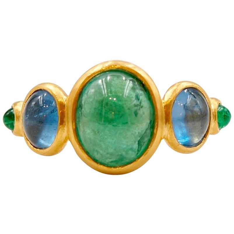 3.79 Carat Emerald Aquamarine Cabochons 22 Karat Gold Ring