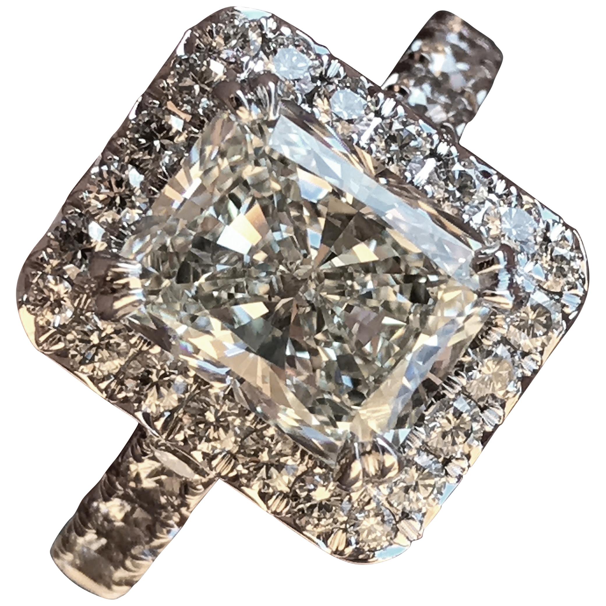 4.0 Carat Approximate, Radiant Halo Diamond Engagement Custom Ring, Ben Dannie For Sale