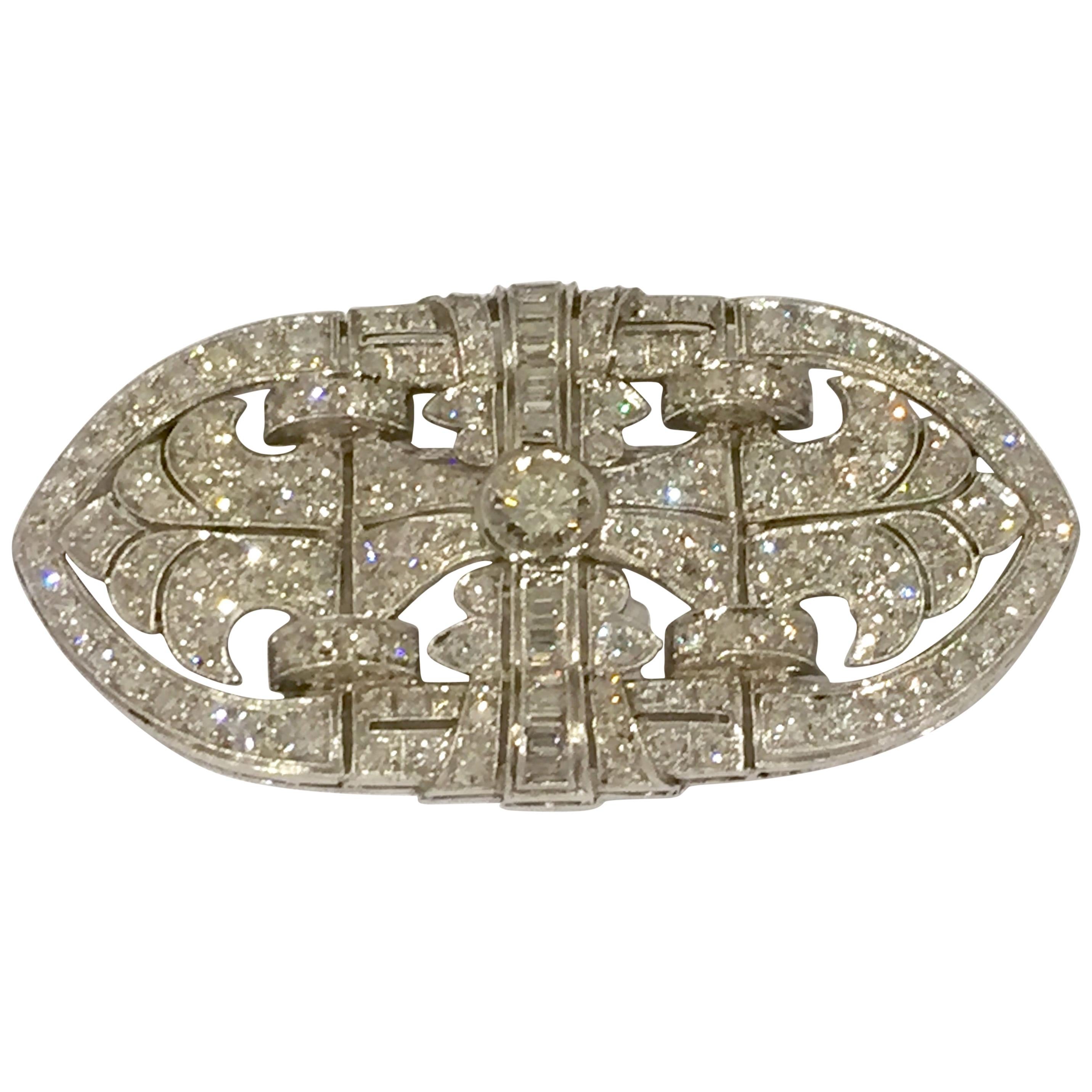 Glamorous Art Déco Platinum Diamond Brooch