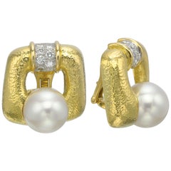 Vintage David Webb 18 Karat Yellow Gold and Platinum South Sea Pearl Diamond Earrings