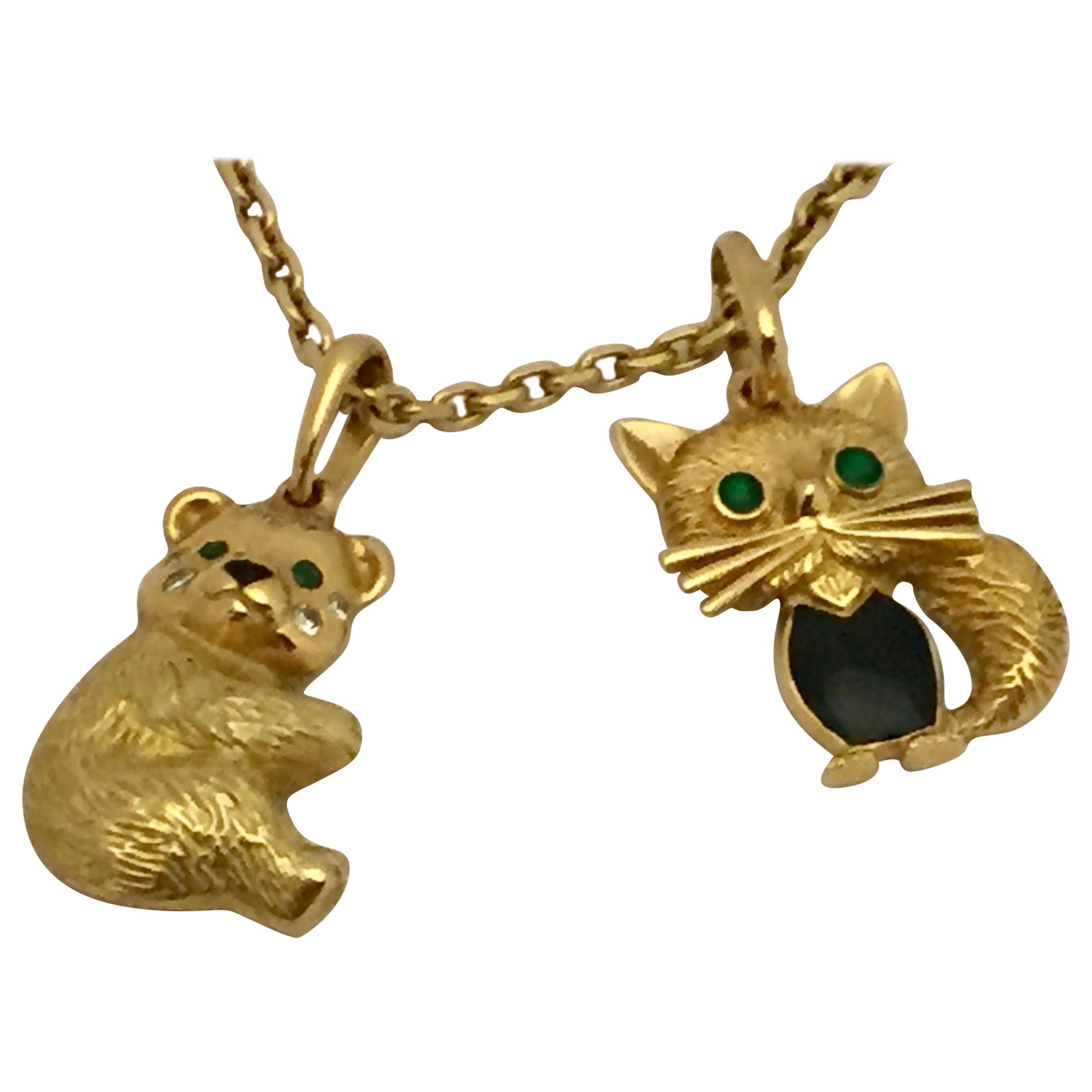 18 Karat Gold Van Cleef & Arpels Cat and Bear Pendant with Chain