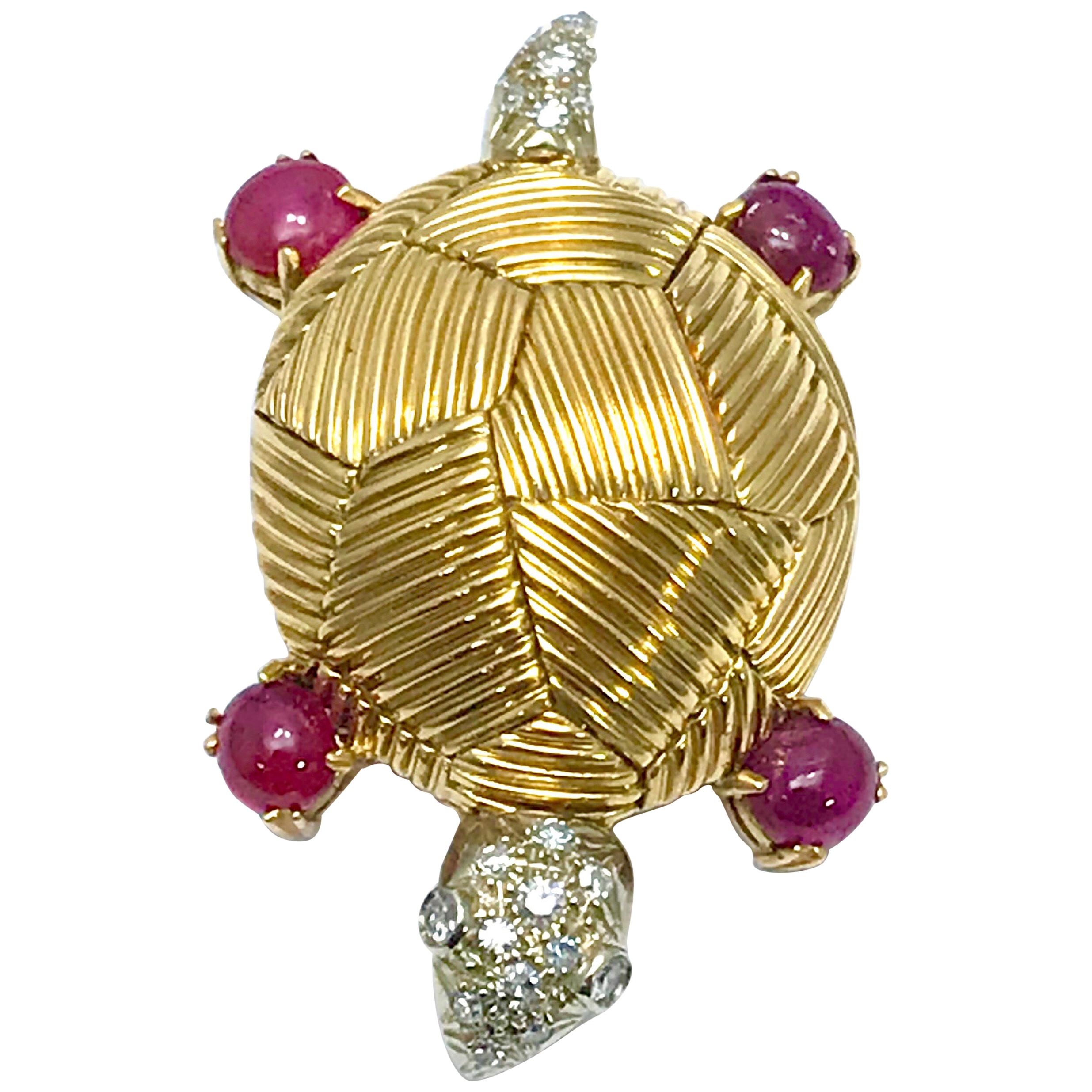Van Cleef & Arpels Cabochon Ruby and Diamond Yellow Gold Turtle Brooch