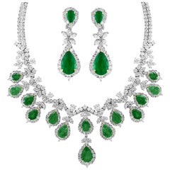 AGL Certified Colombian Emerald & Diamond Necklace & Earring Suite In Platinum