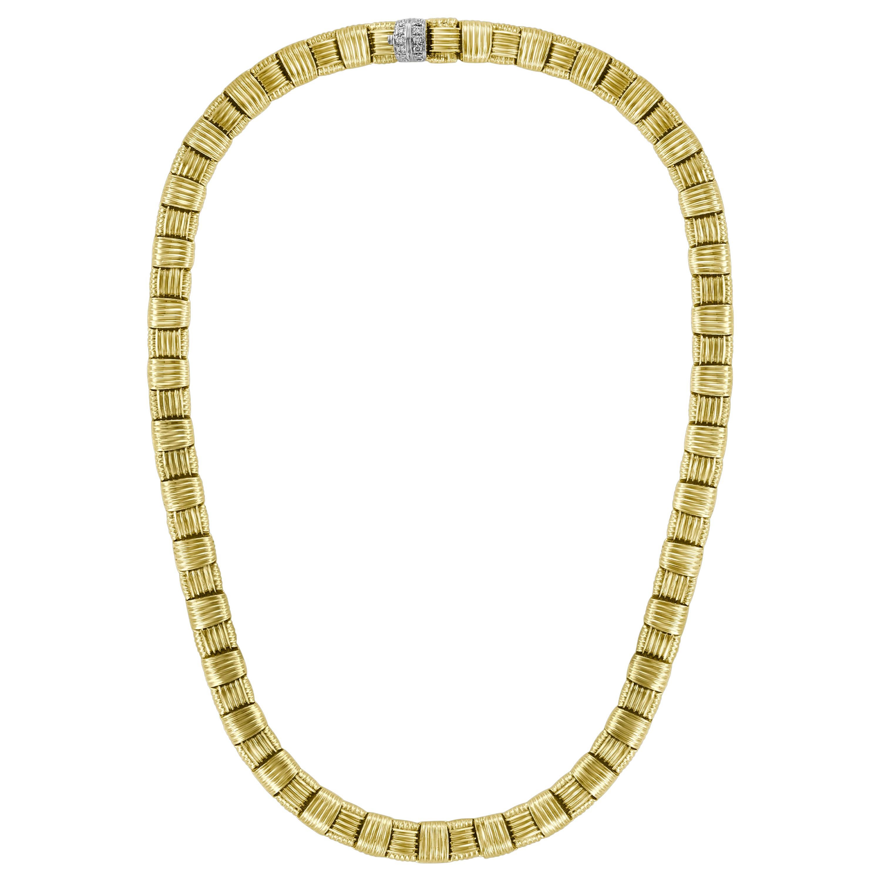 Roberto Coin Appassionata Necklace in 18 Karat Gold 70 Grams and Diamonds