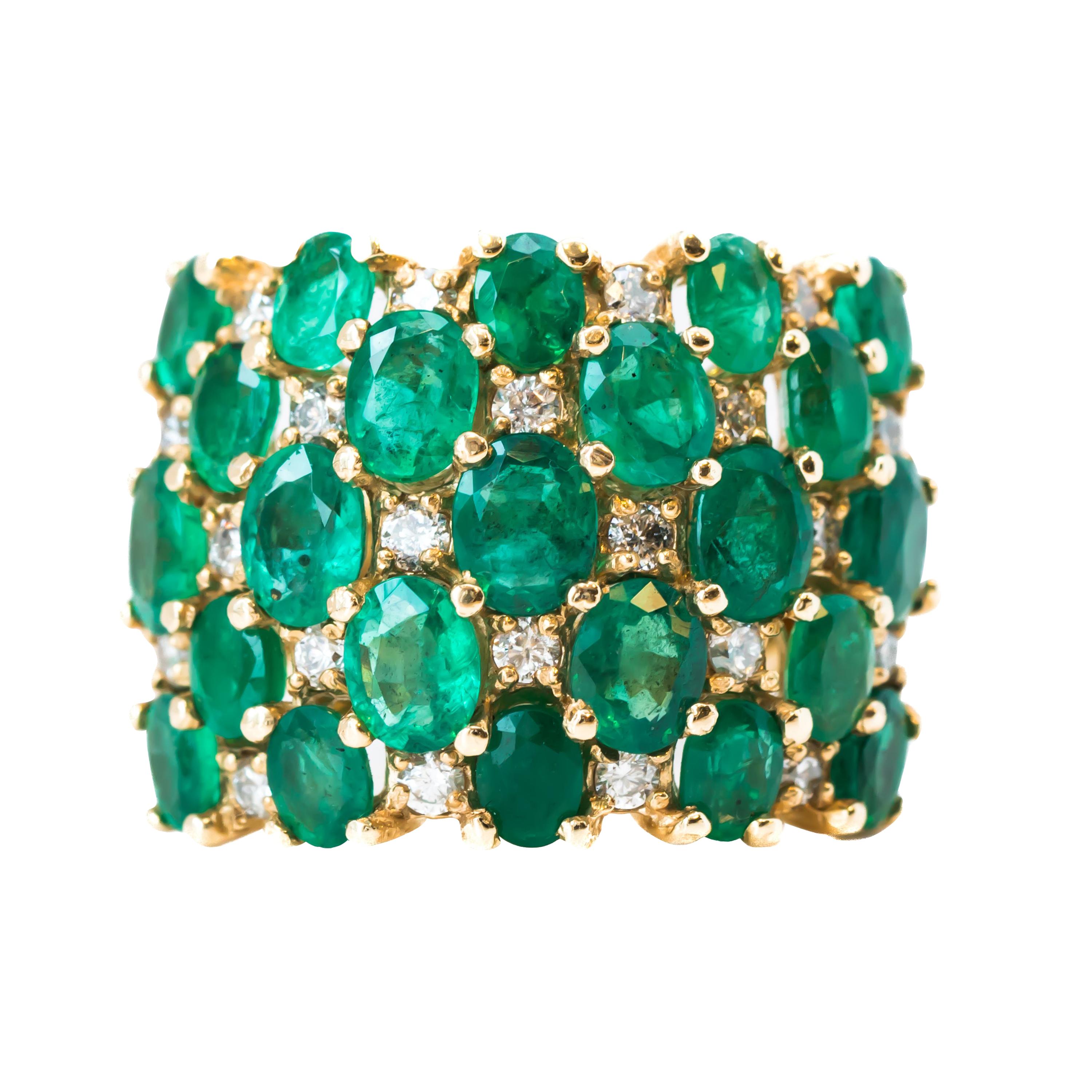 Effy 10 Carat Total Emerald and Diamond 14 Karat Yellow Gold Ring