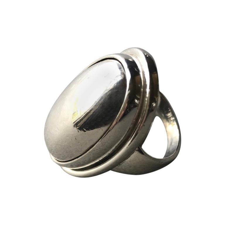 Georg Jensen Sterling Silver Ring No. 46E by Harald Nielsen (Size 7) For Sale