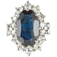 French 1960s 5.30 Carat Sapphire Diamonds Pompadour Cluster Ring