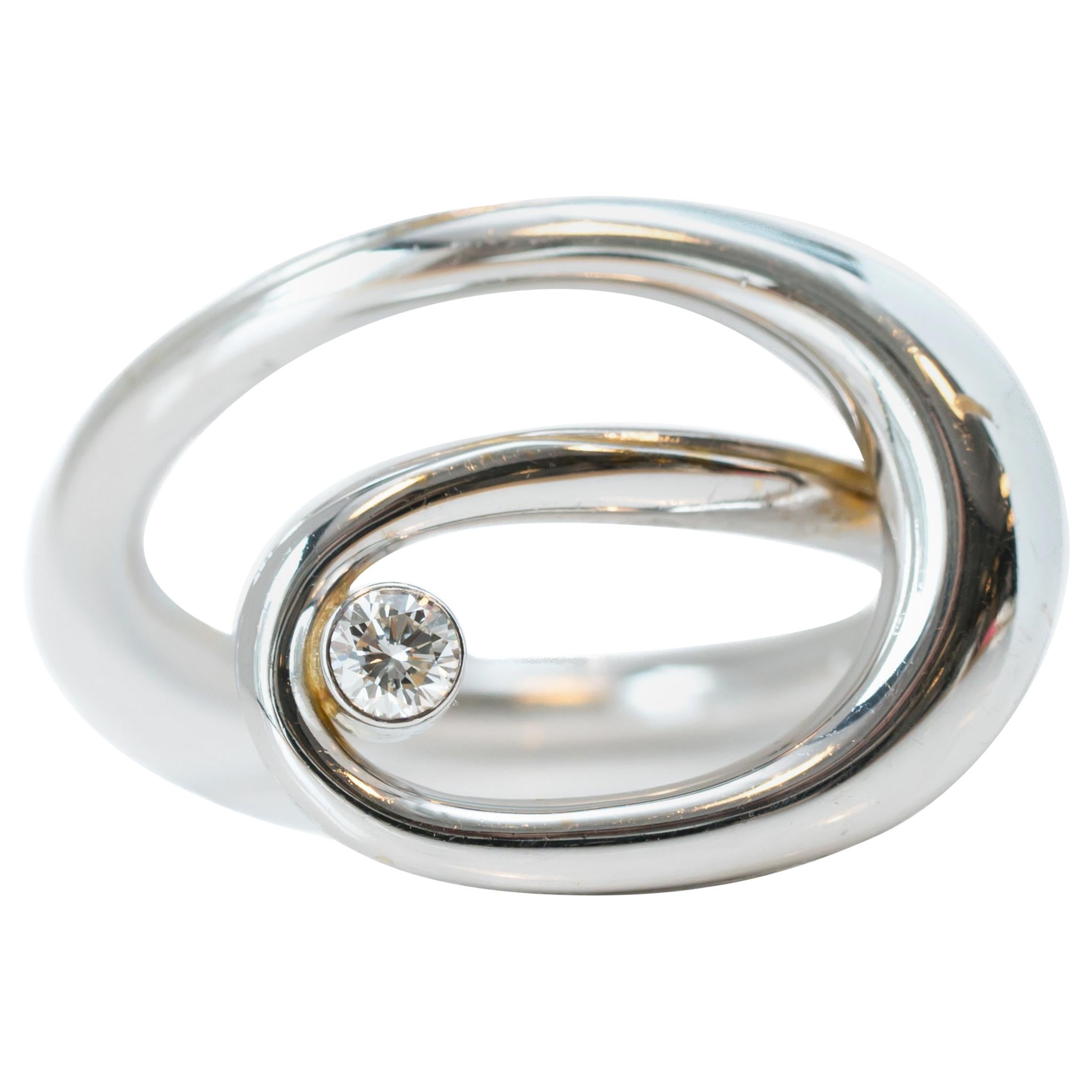 Infinity Swirl 18 Karat White Gold Diamond Ring For Sale
