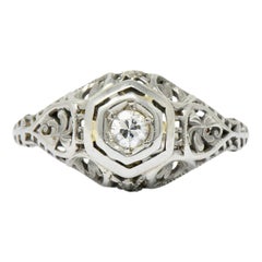 Vintage Art Deco Diamond 18 Karat White Gold Engagement Ring
