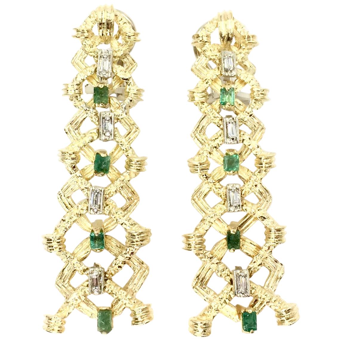 18 Karat Diamond and Emerald Drop Earrings, circa 1960s For Sale