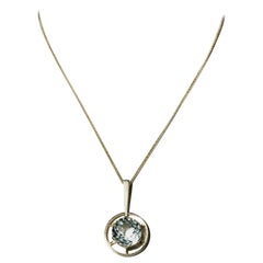 Vintage Necklace with Ice Blue Aquamarine Pendant, 18 Carat Yellow Gold