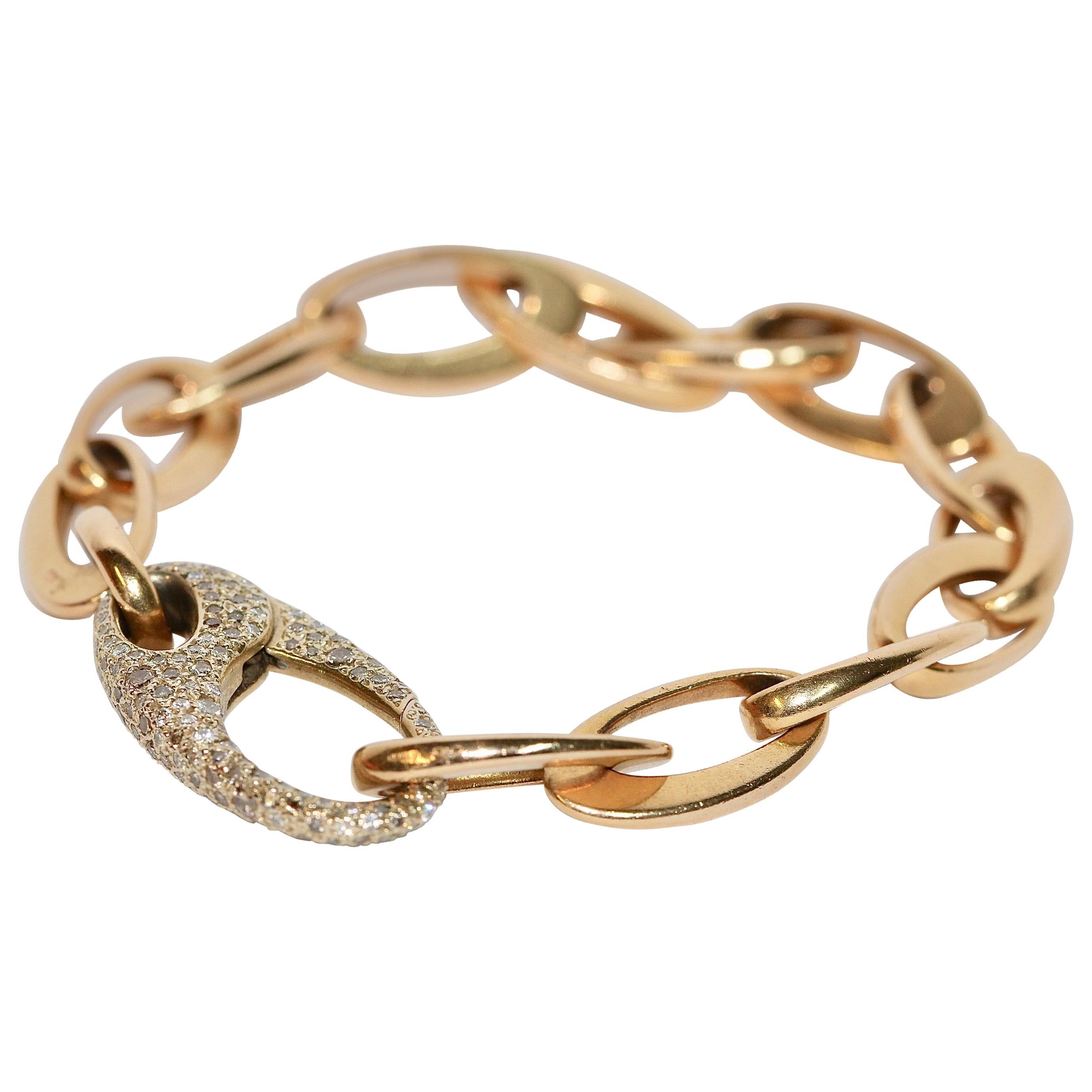 Beautiful Designer Chain Bracelet Made by Pomellato, 18 Karat Gold with Diamonds