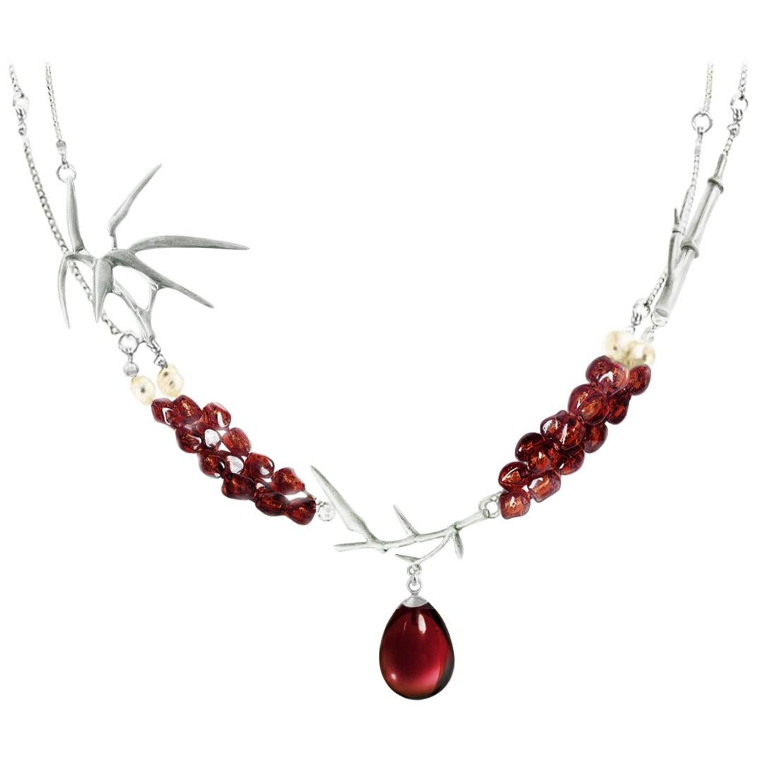 14 Karat White Gold Bamboo Contemporary Necklace with Garnets and Pearls  For Sale