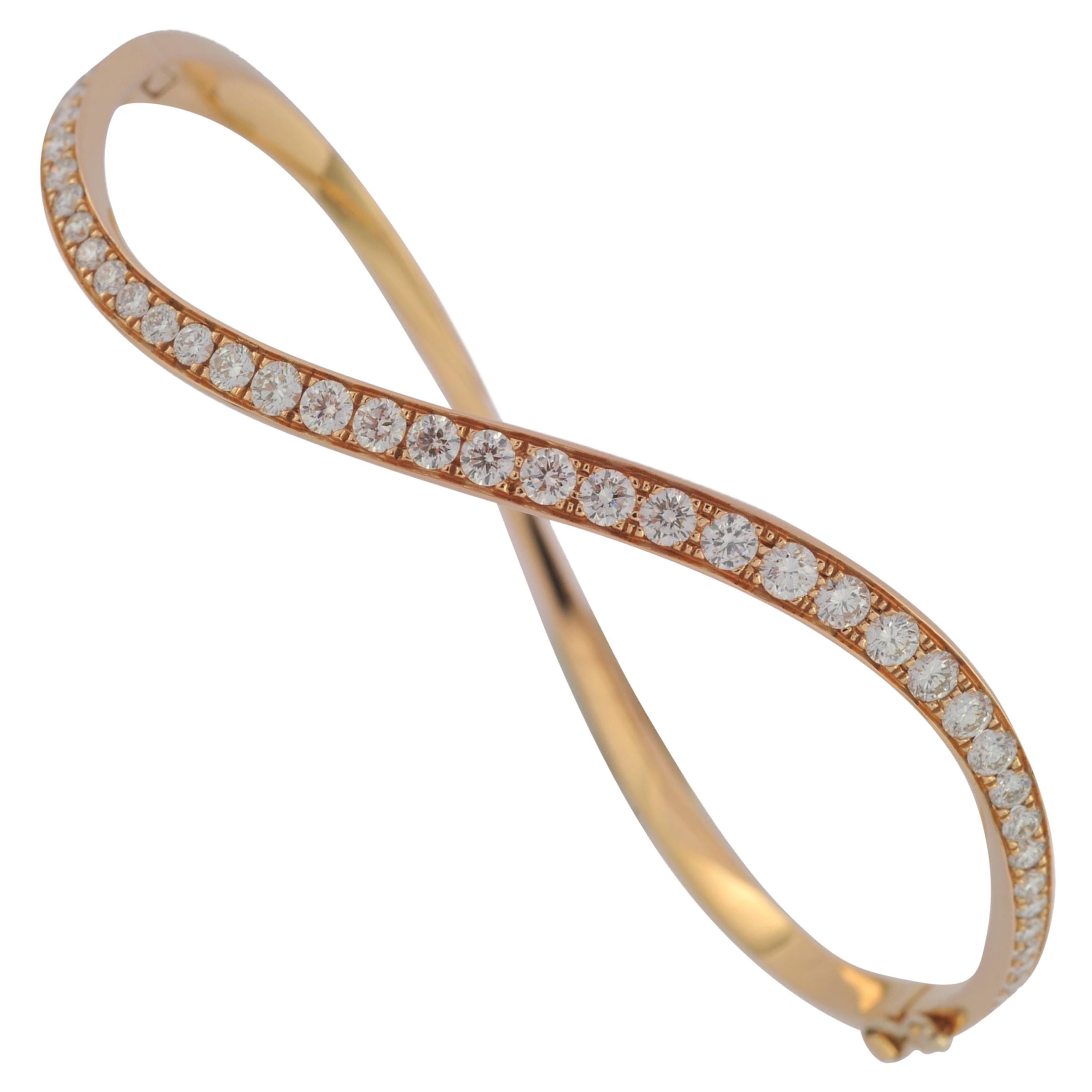 1.55 Carat Diamond 18 Karat Rose Gold Çintemani Bracelet For Sale