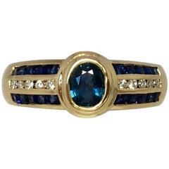 18 Karat Blauer Saphir & Diamant Designer Ring 1 Karat Gelbgold Rubover Lünette Set