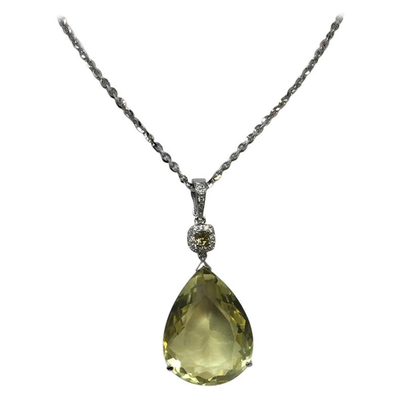 18 Carat Pear Shape Yellow Citrine and Yellow Diamond Pendant and Necklace For Sale
