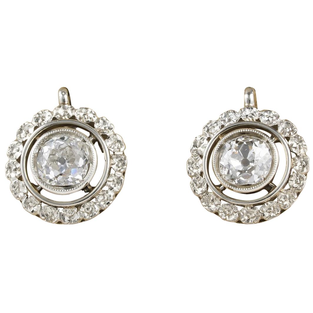 1.55 Carat Diamond Rare Floret Lobe Earrings