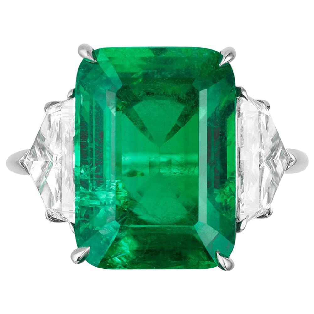 Bayco 6.85 Carat Un-Enhanced Old-Mine Colombian Emerald Diamond Platinum Ring For Sale