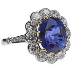 Certified Natural Untreated Sapphire 9.22 Carat and Diamond Ring in Platinum