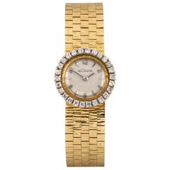 LeCoultre 14 Karat Gold Vintage Women's Hand-Winding Watch with Diamond Bezel