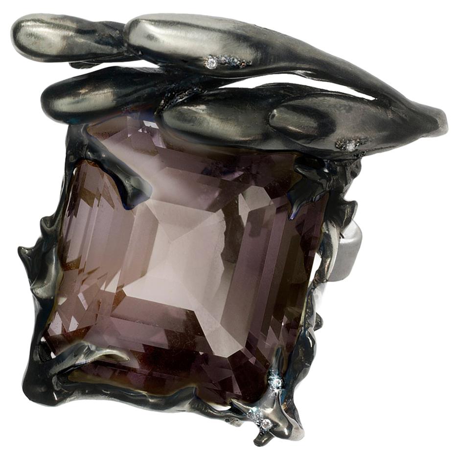 14 Karat Gold Cocktail Contemporary Ring with Smoky Quartz and Diamonds  For Sale