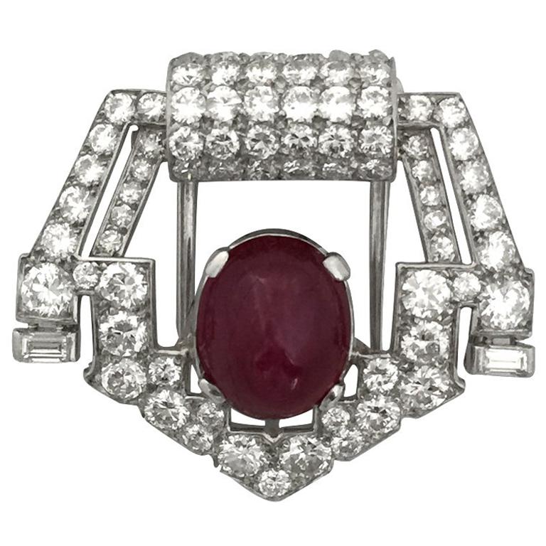 Art Deco Cartier Platinum Brooch, Set with Diamonds and a Ruby