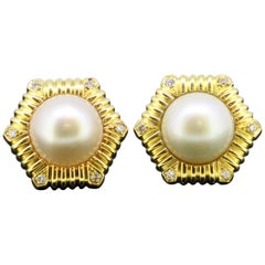Bvcciari, 18 Karat Yellow Gold Ladies Clip-On Earrings with South Sea Pearls