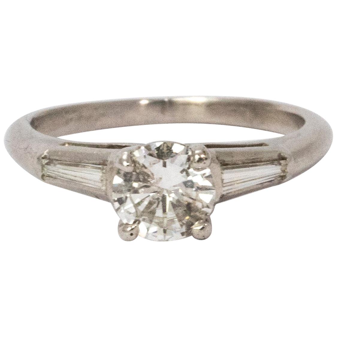 Certified Art Deco Diamond and 18 Karat White Gold Ring For Sale