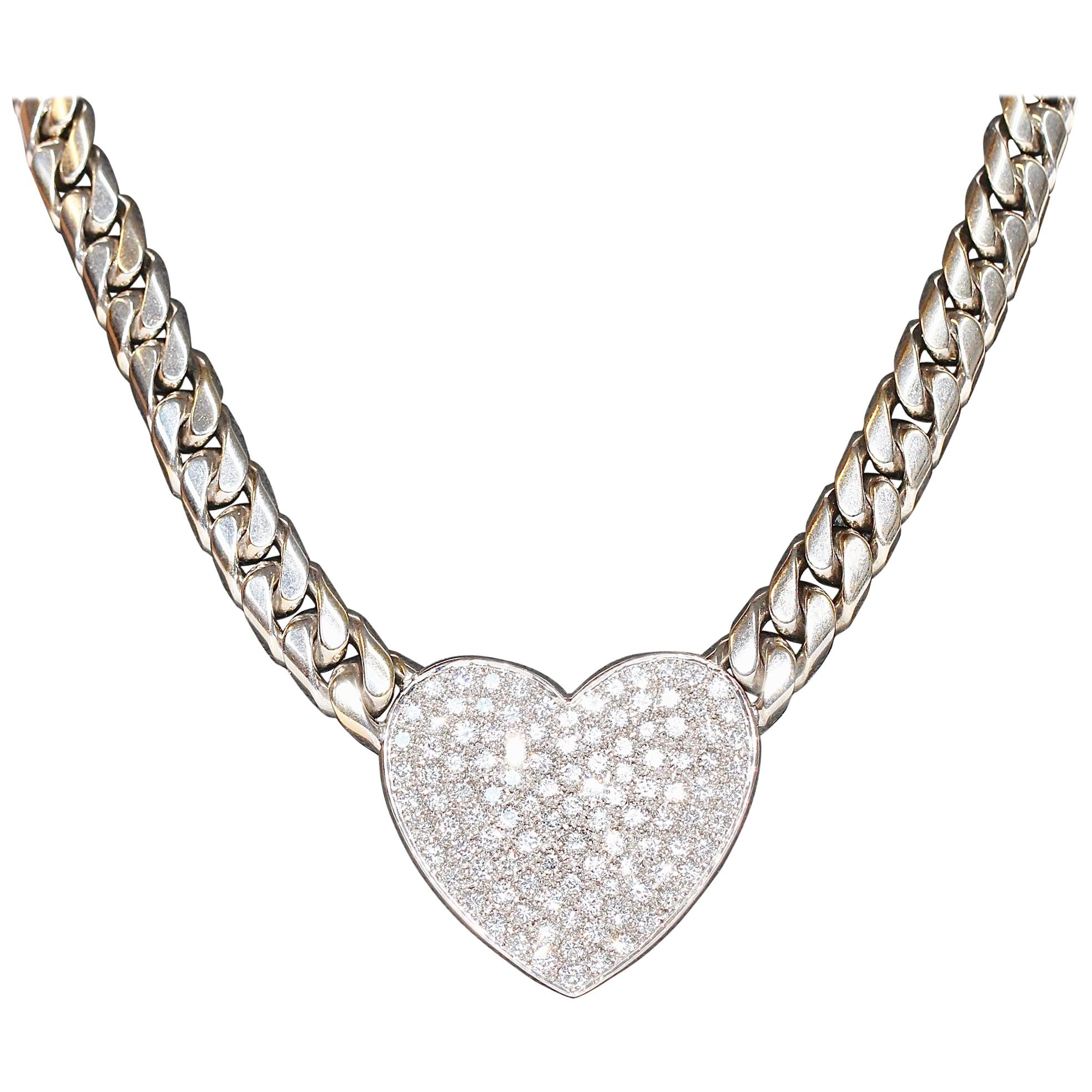 Luxury and Heavy 18 Karat White Gold Necklace with 120 Diamonds, Heart Shape For Sale