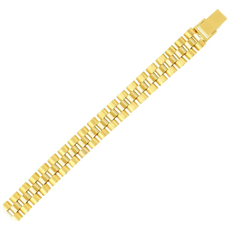 14 Karat Yellow Gold Satin Panther Bracelet For Sale at 1stDibs