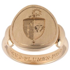 Bague d'évêque Signet en or en creux