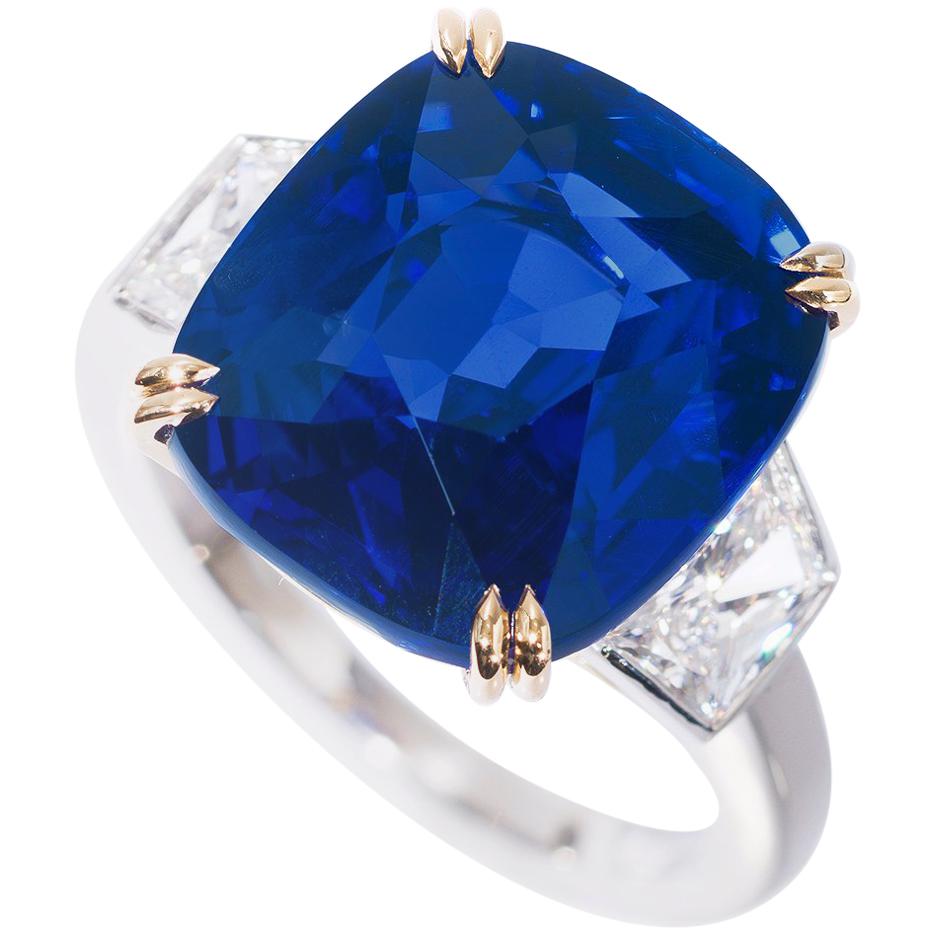 SSEF Certified 14.82 Carat Natural Blue Sapphire Diamond Ring For Sale