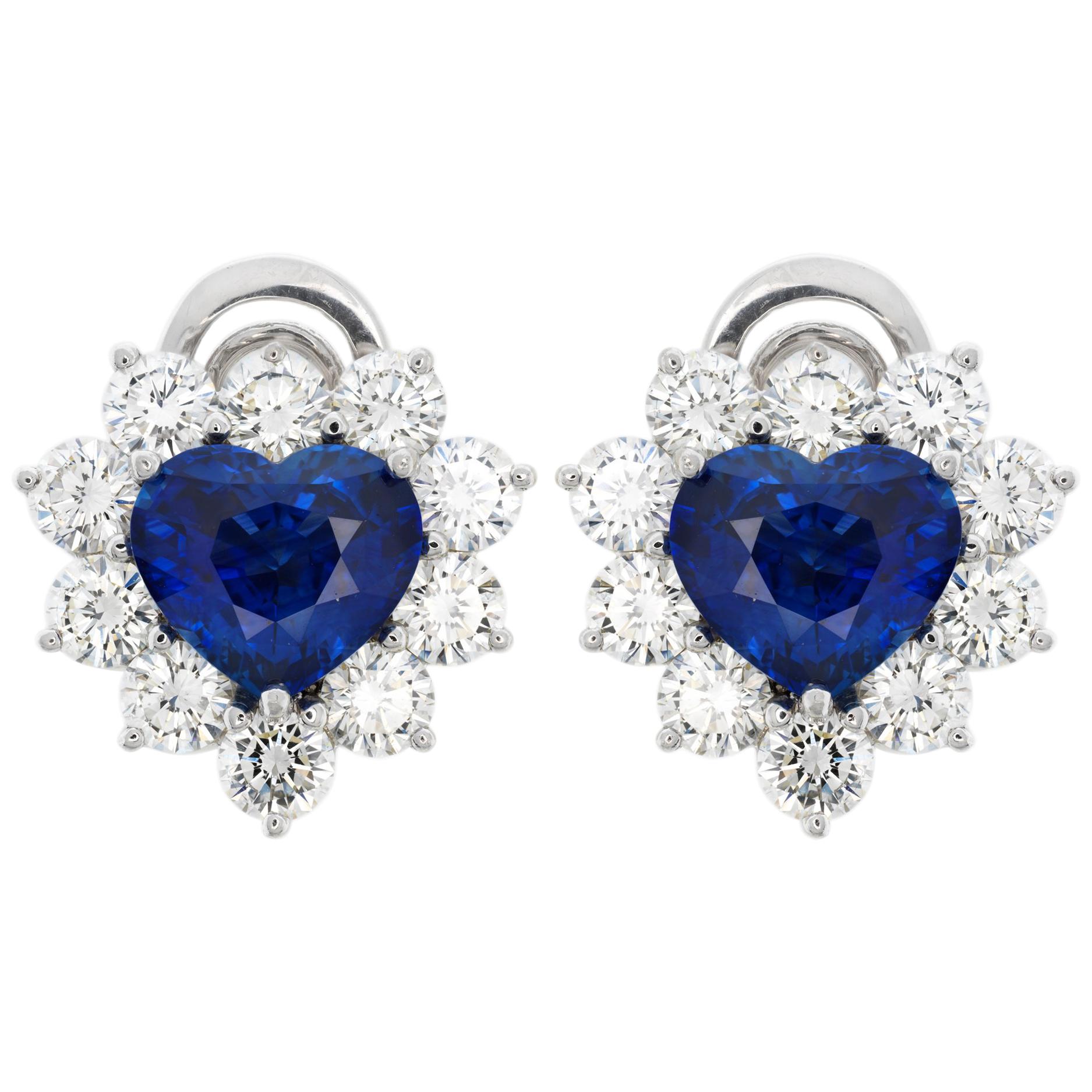 4.91 Carat Heart Shaped Sapphire and Diamond Earrings im Angebot