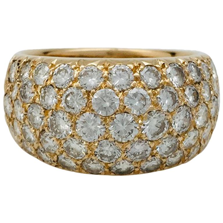 Van Cleef & Arpels pavé Diamonds yellow gold Ring.