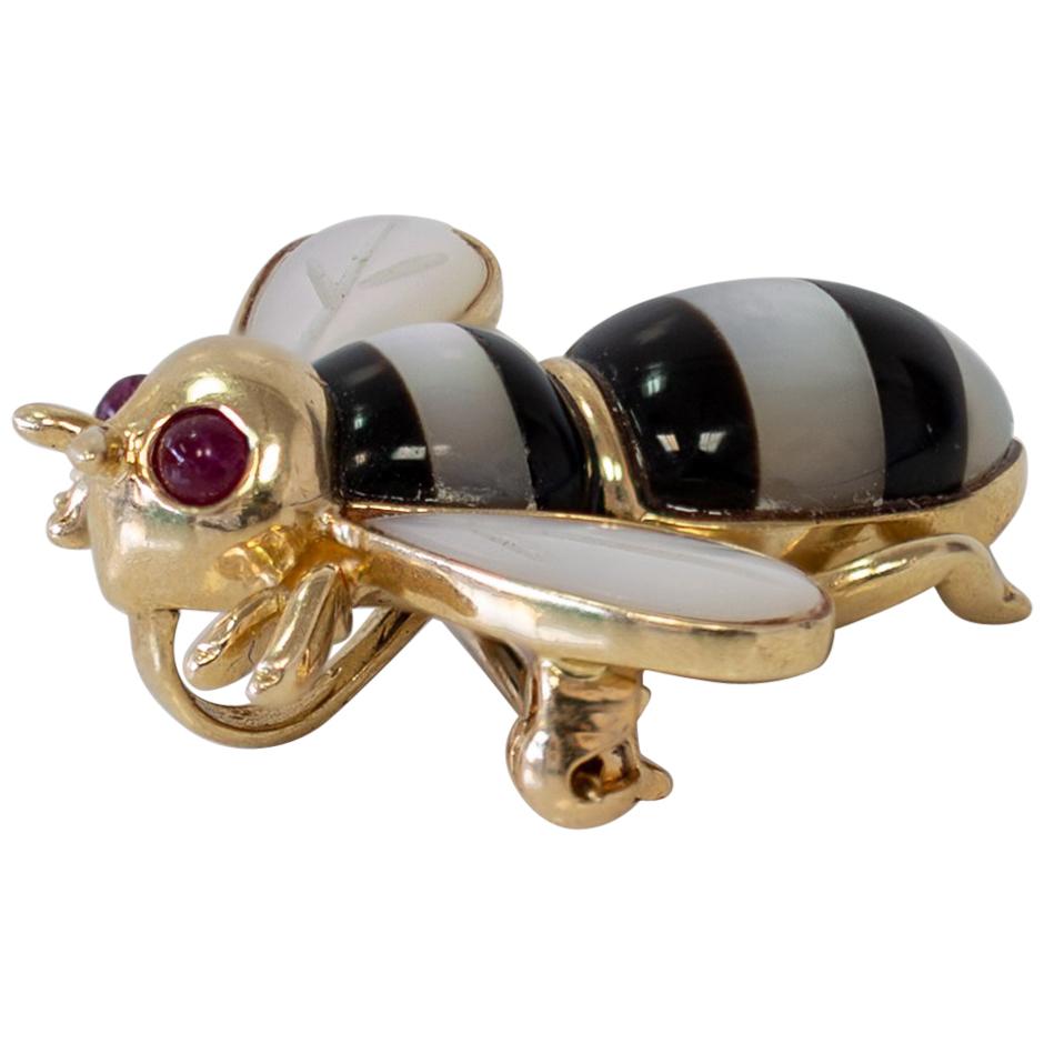 14 Karat Yellow Gold Mother of Pearl Bee Brooch