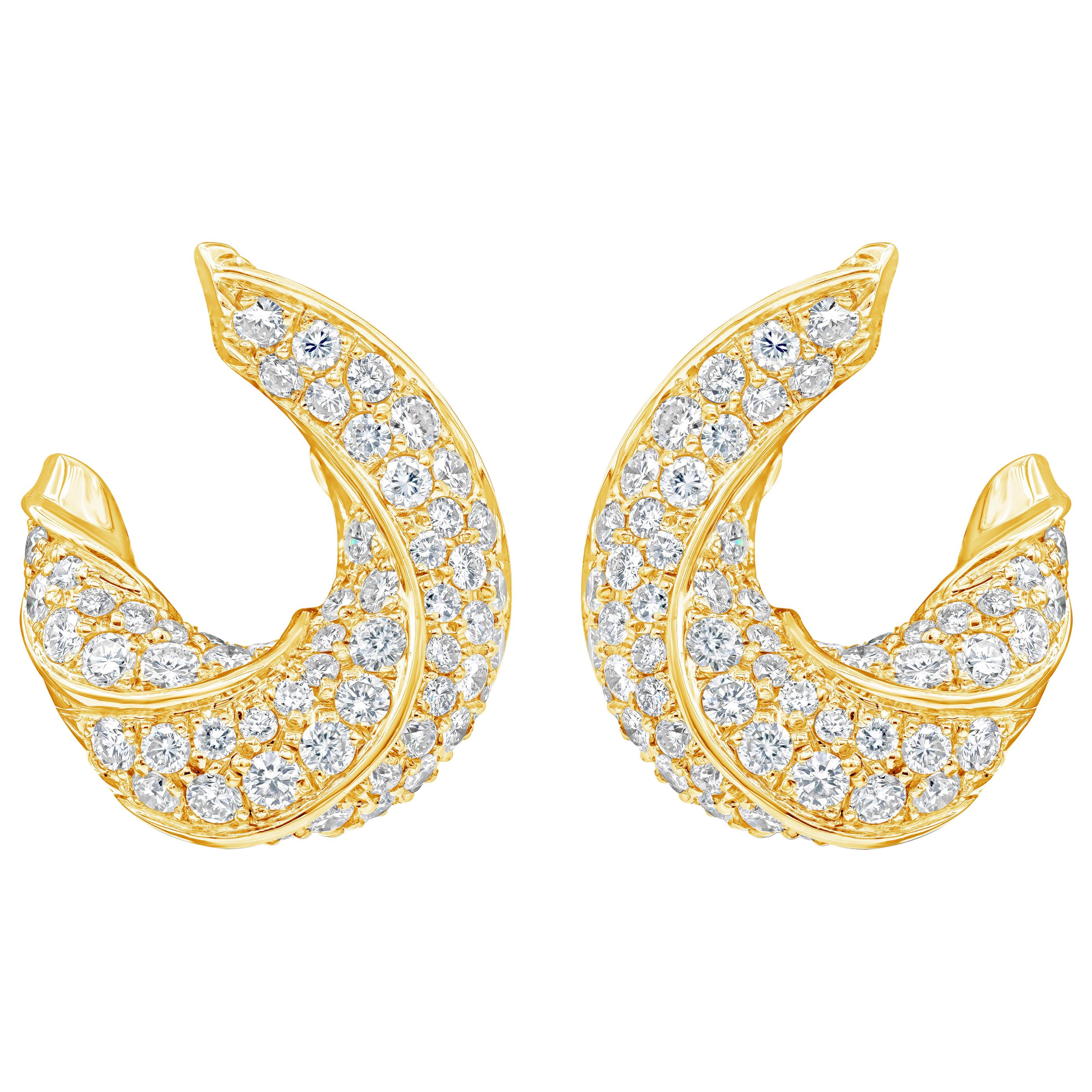 Roman Malakov 7.03 Carat Total Round Brilliant Diamond Twisted Fashion Earrings